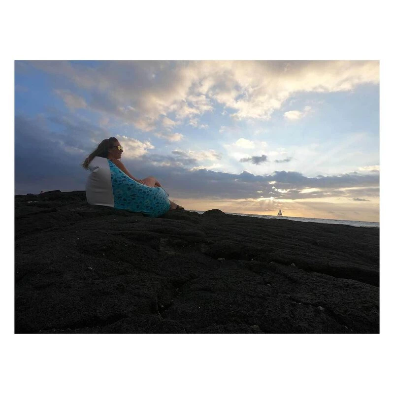 WEST MARINE Go-Anywhere Marine Bean Bag Chair 2 WEST MARINE Go-Anywhere Marine Bean Bag Chair - Image 2