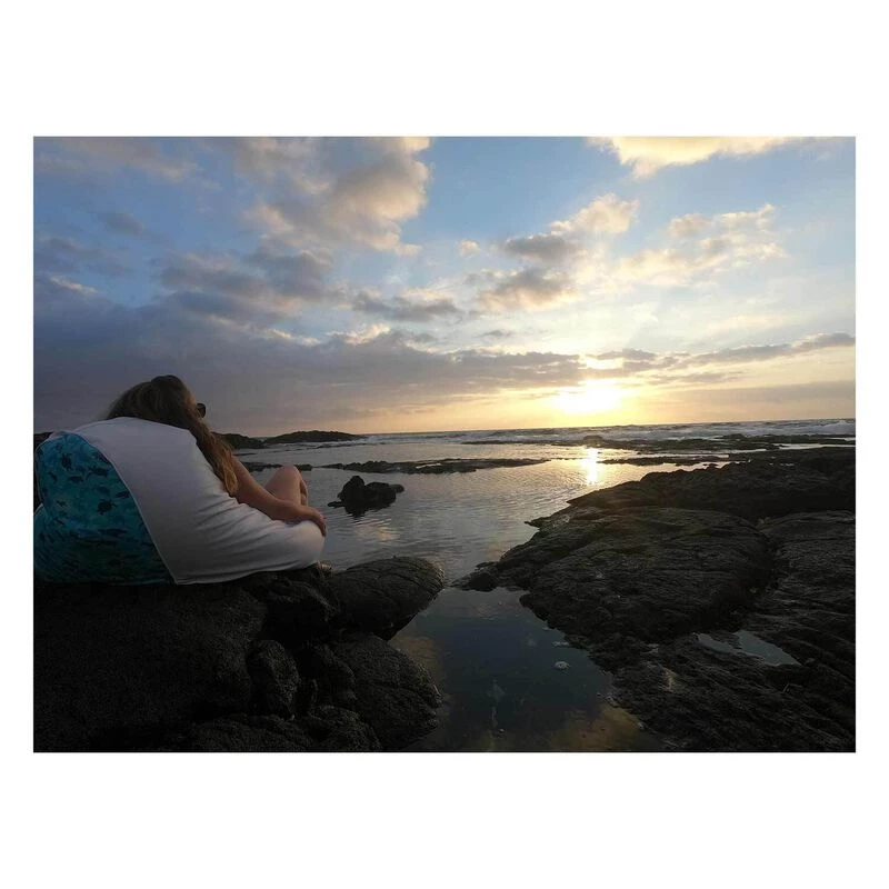 WEST MARINE Go-Anywhere Marine Bean Bag Chair 4 WEST MARINE Go-Anywhere Marine Bean Bag Chair - Image 4